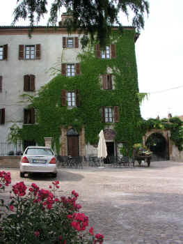 aromatario.jpg (184131 Byte)